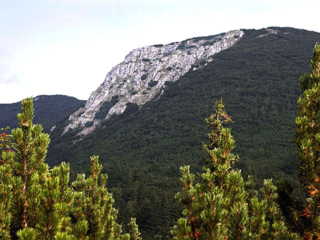 Krakova Hola Peak