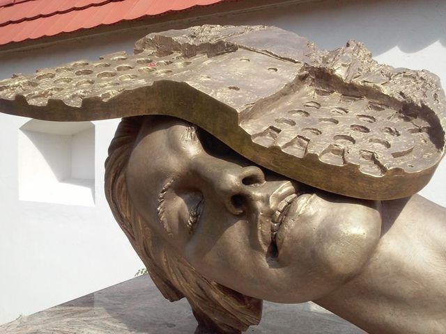 Haviva Reik Monument Haviva Reik Monument