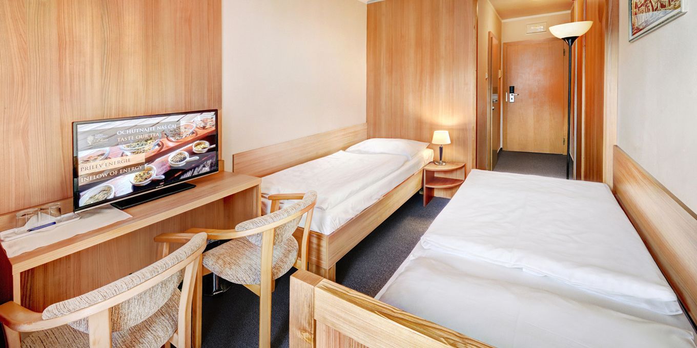 Twin room - FIS Hotel