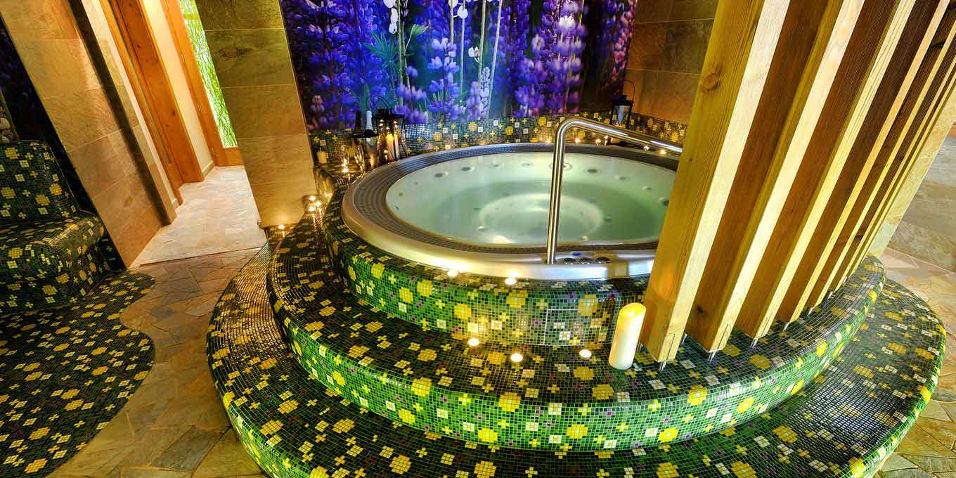 Natural Wellness Center - FIS Hotel