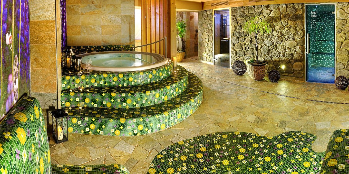 Natural Wellness Center - FIS Hotel