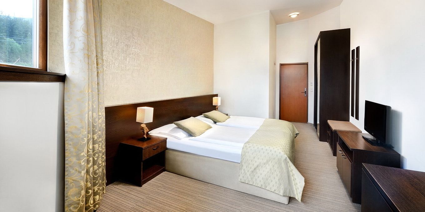 Standard room - Grand Hotel