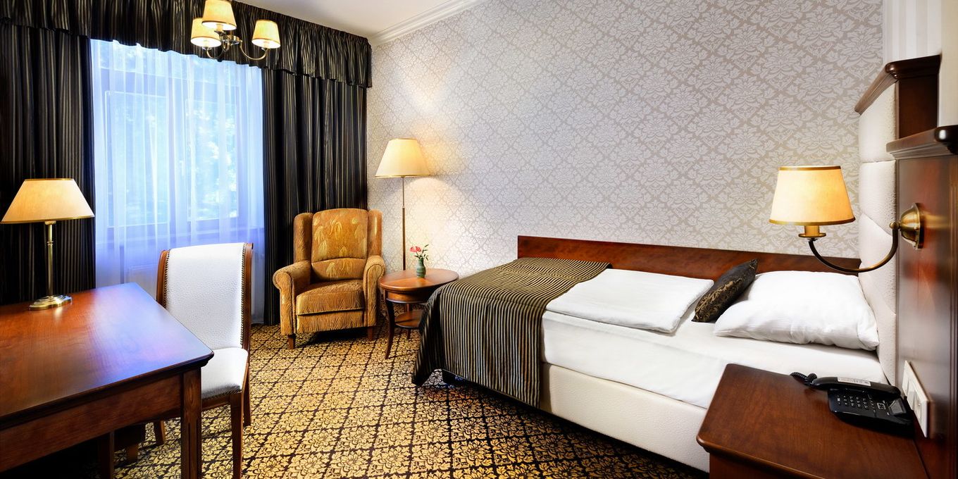 Single room - Grandhotel Praha