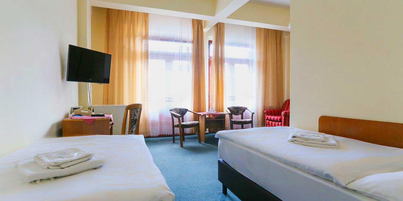 Economy twin room - Jalta Ensana Health Spa Hotel Economy twin room - Jalta Ensana Health Spa Hotel