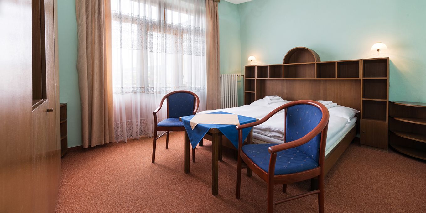 Standard room - Отель Ялта / Hotel Jalta Standard room - Отель Ялта / Hotel Jalta
