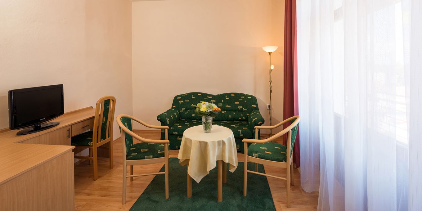 Suite - Jalta Ensana Health Spa Hotel