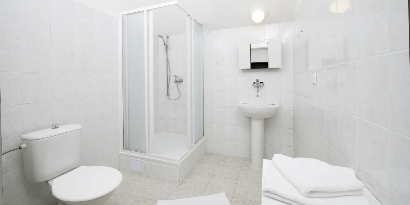 Standard bathroom - Pro Patria Ensana Health Spa Hotel