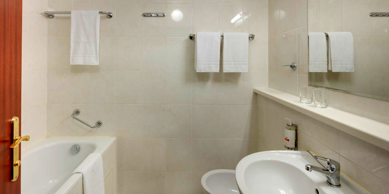 Comfort bathroom - Splendid Ensana Health Spa Hotel