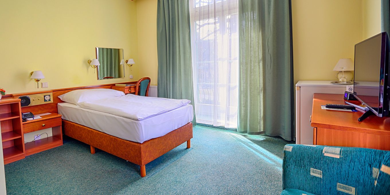 Comfort single room - Vila Trajan Ensana Health Spa Hotel