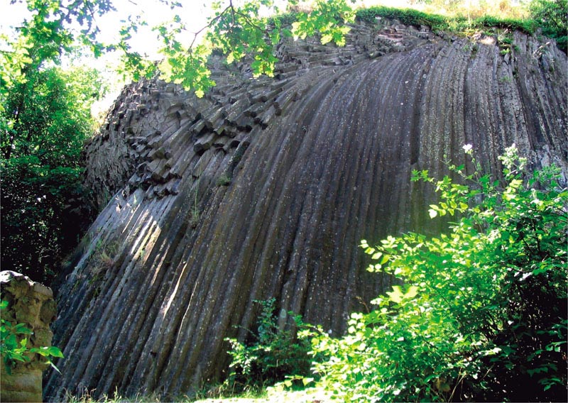 Somoska Stone Waterfall